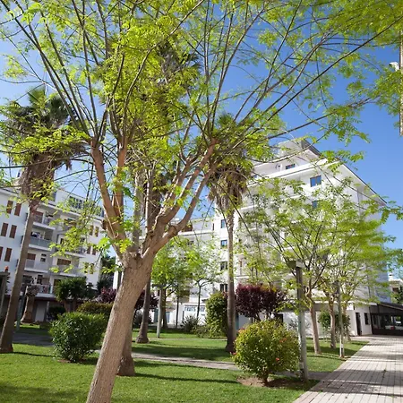 Aparthotel Ferrer Lime Tamarindos 3*